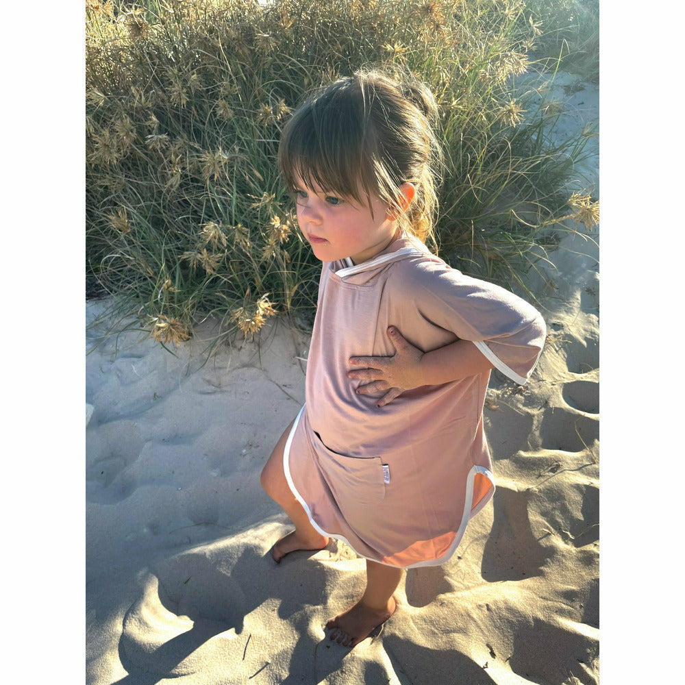 Beach Poncho - Light Musk - Bambebi